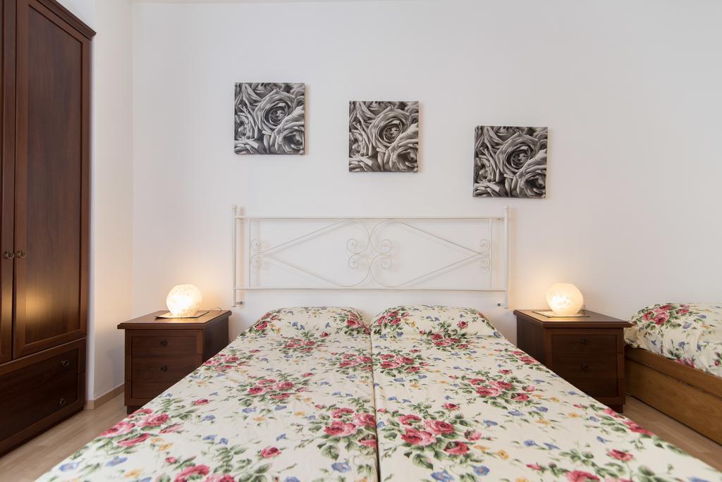 Le Rose B&B Rome Ruang foto