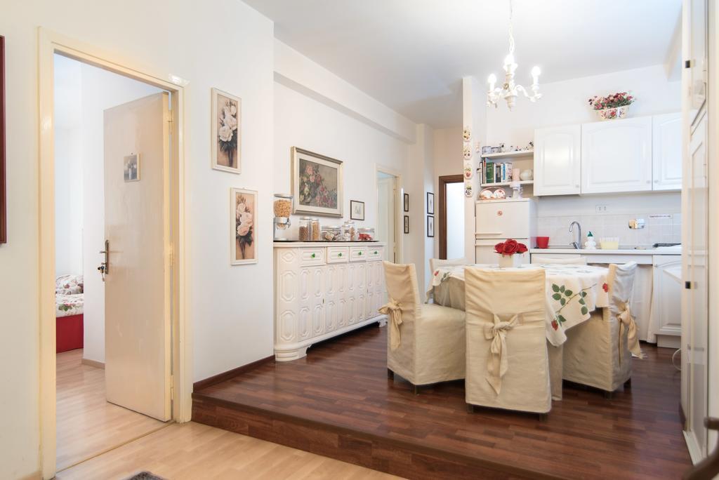Le Rose B&B Rome Bagian luar foto