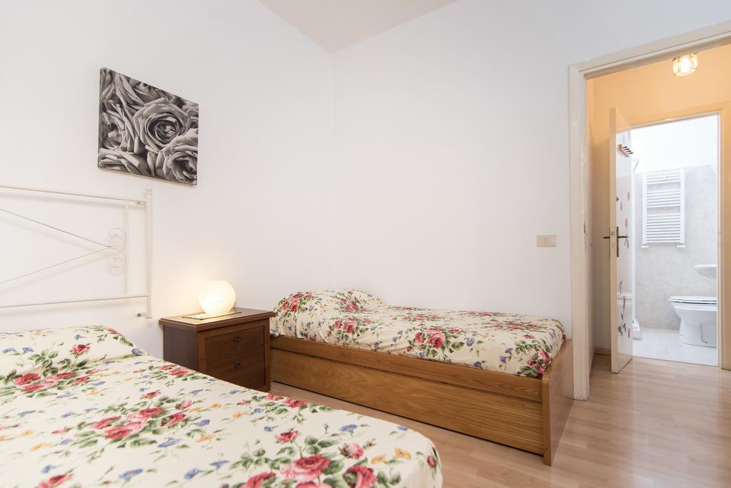 Le Rose B&B Rome Ruang foto
